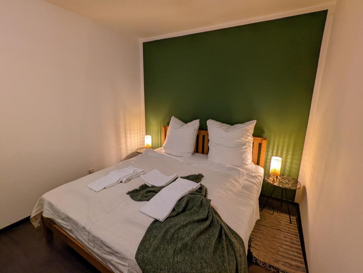 Apartment Heju - Luxury Aussicht - Kingsize Bed - Kitchen - Bathtub Lübeck